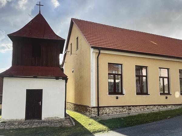 POUŤ K NEJSVĚTĚJŠÍ TROJICI ZLATKOV