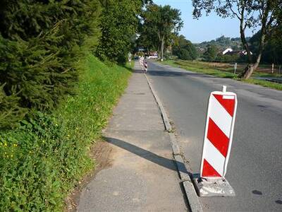 bezbarirov-chodnk-u-z-v-ron