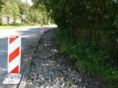 bezbarirov-chodnk-u-z-v-ron