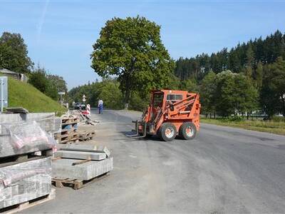 bezbarirov-chodnk-u-z-v-ron