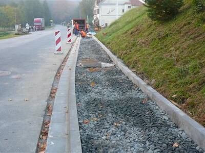 bezbarirov-chodnk-u-z-v-ron