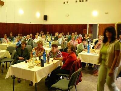 beseda-s-dchodci-1492010