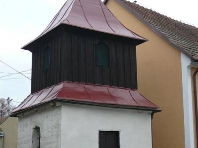 rekoknstrukce-kapliky-ve-zlatkov-2013