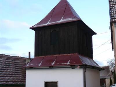 rekoknstrukce-kapliky-ve-zlatkov-2013