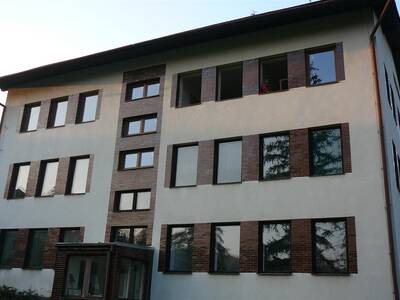 vmna-oken-a-dve-ron-p-8-rok-2012