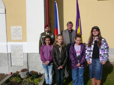 pamtn-deska-a-zelenmu